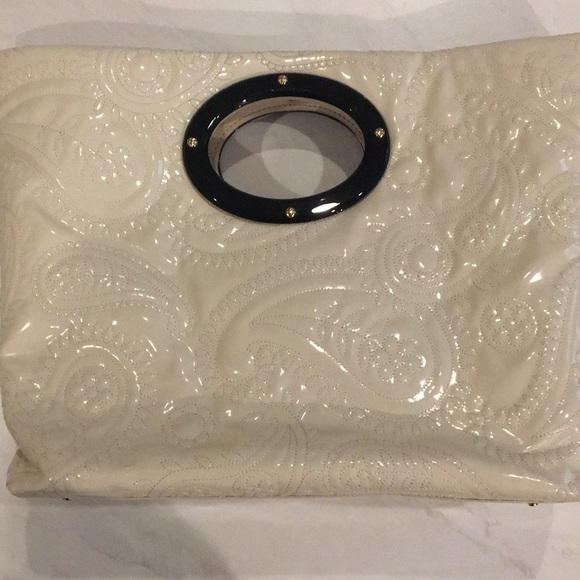 Kate Spade Tote - Picture 2 of 5
